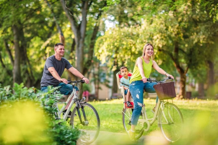 Activități Outdoor de Vară: Idei Creative pentru Distracție în Natură Activități Outdoor de Vară