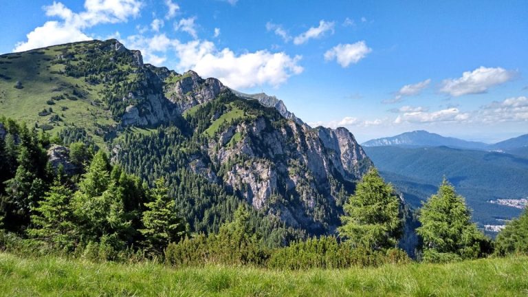 Activități outdoor în Munții Bucegi – Aventură și relaxare în natură