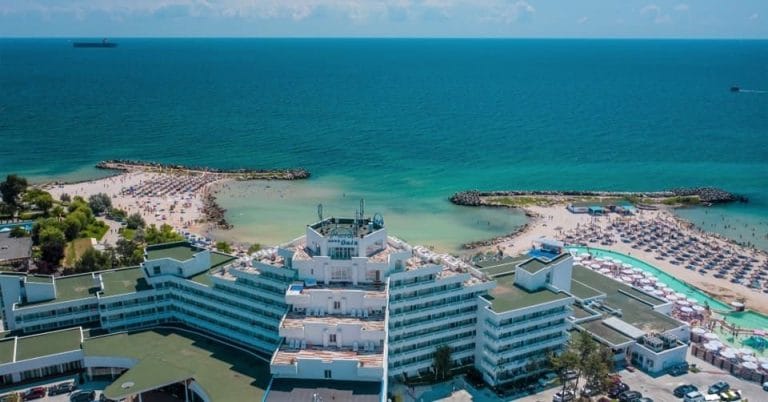 Sejur Litoral România 2025 – Plaje și Stațiuni Top